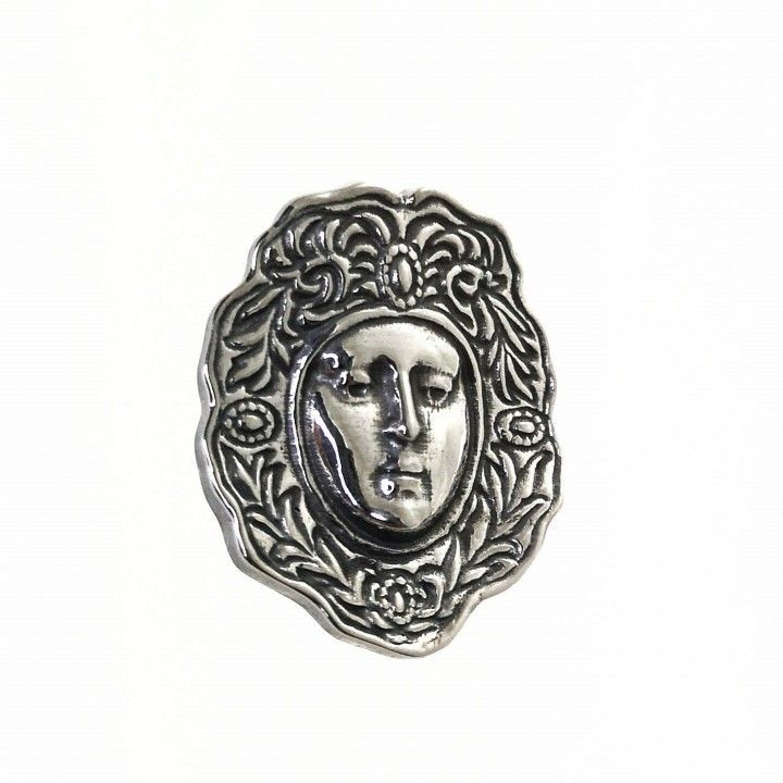 Colgante rostro de la Virgen del Rocío de Plata de ley envejecida 3cm x 2,3cm